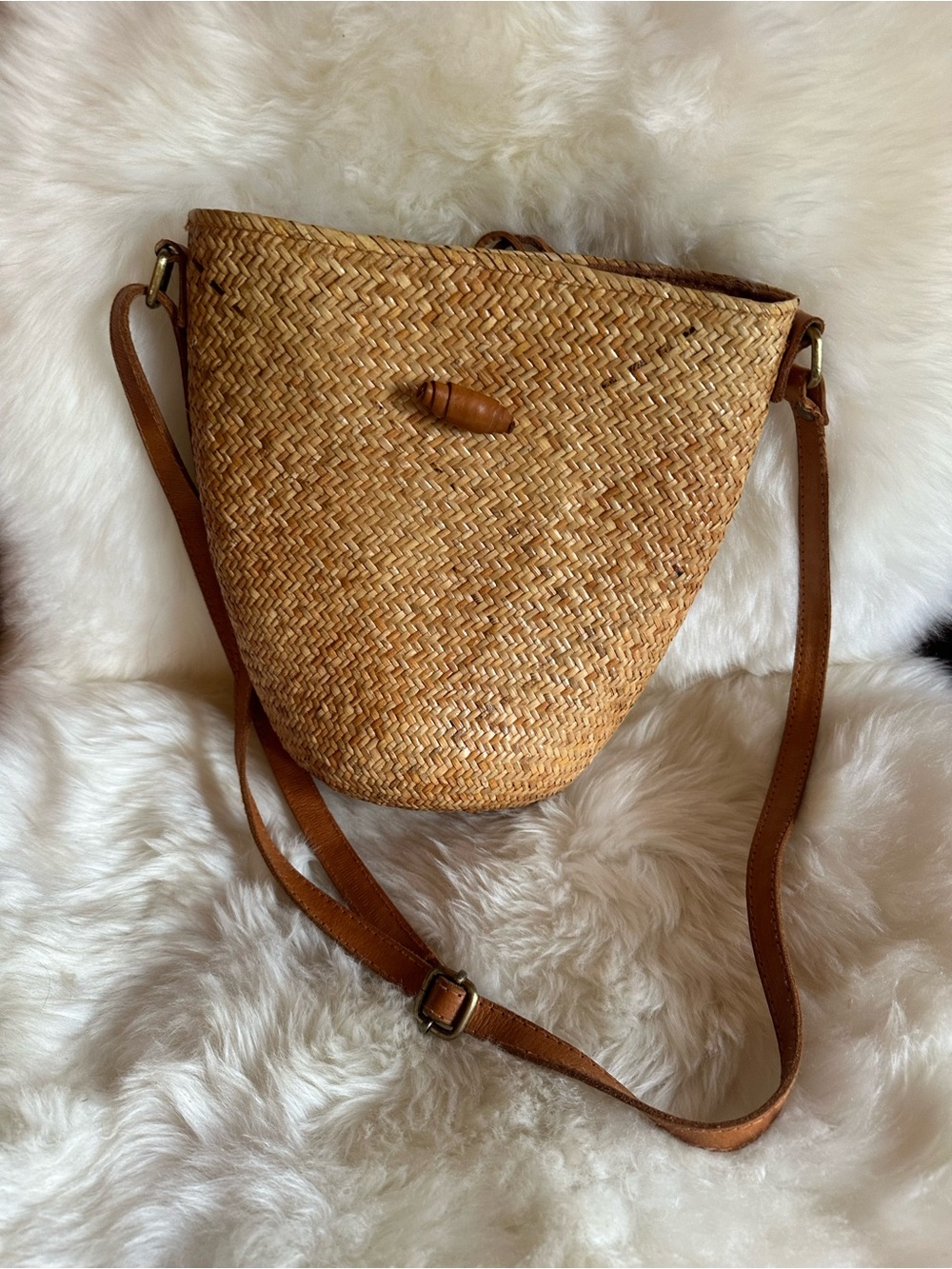 Faithfull the Brand Woven Straw Crossbody in Natural Tan with Brown Strap